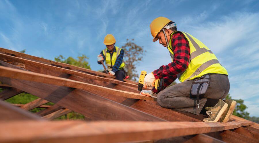 Expert Emergency Roof Repairs services in South Bend, WA